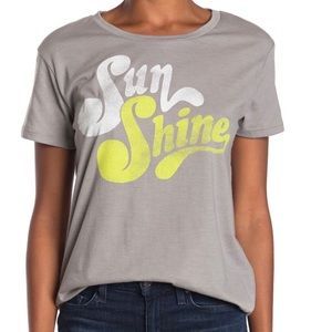 Chaser Sunshine Graphic tee size M